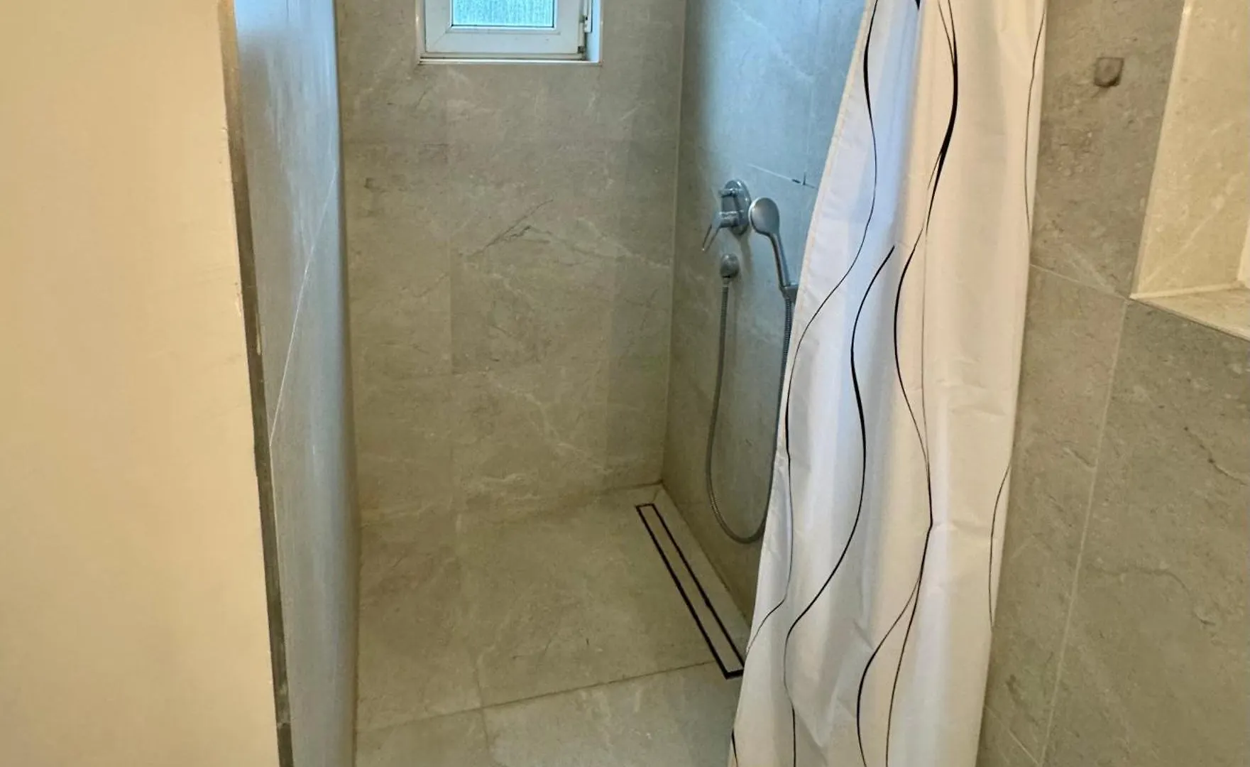 2 Zkb Apartement In Mannheim Buga - Kueche - Parken Apartment